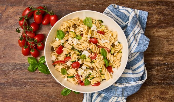 fusilloni pomodorini zucchine feta