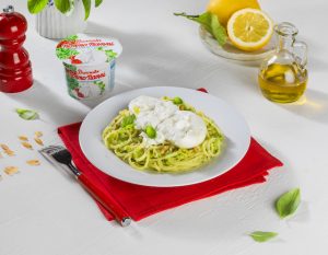 Linguine al pesto di limone con burrata