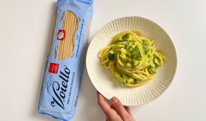 spaghettone innamorato ricetta