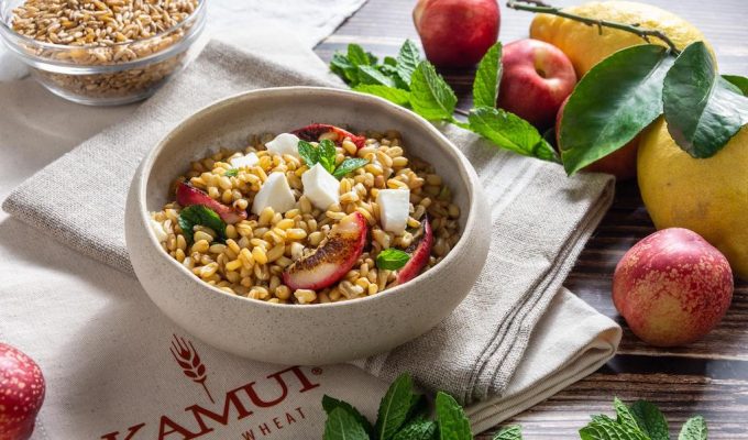 insalata fredda pesche e monzzarella